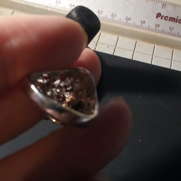 SOLD NIP - Silver Tone Hollow Style New Design Ring - Size 7 3/4 - Picture 4 of 5